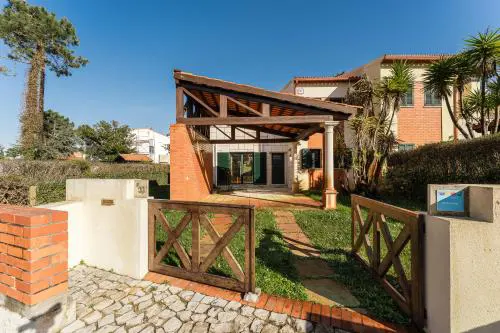 Miravillas - Rosas 33