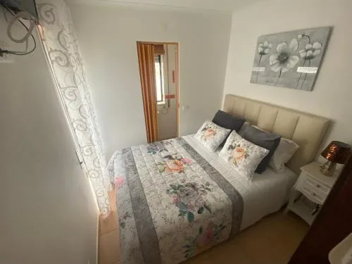 Casa Prédio triplex - Faneca Apartamentos