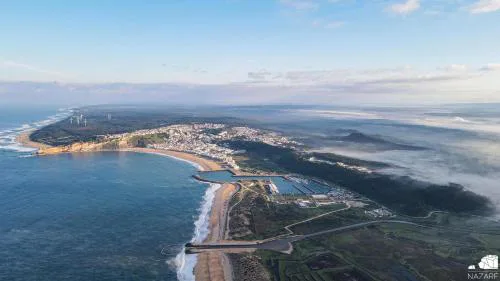 Inviting 2-Bed Apartment in Nazare