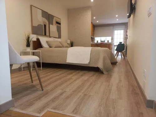 Modern, Spacious and Quiet Private Studio in Nazaré - Near Funicular