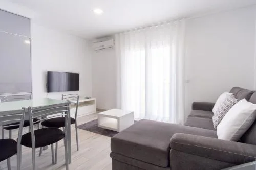 T2-Salt Beach Apartment