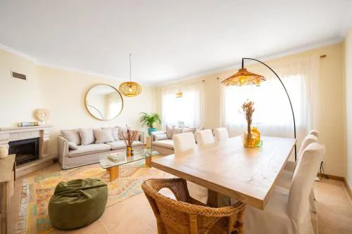 Villa Serenity Tapada - Pool, Cinema Room & Gym