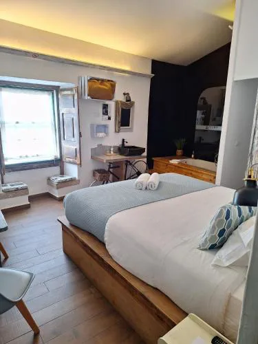 Lovin Book Guesthouse