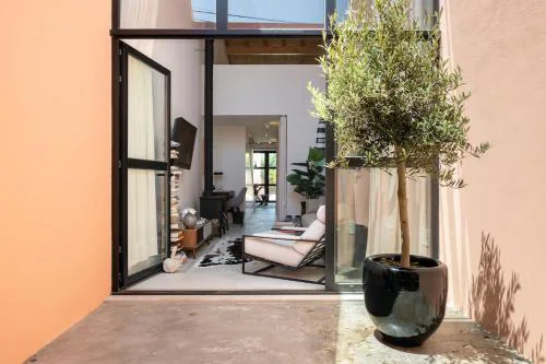 FILETE, Design house in Peniche's old town