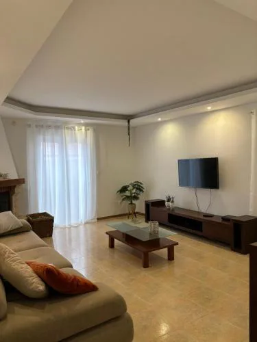 Visconde House