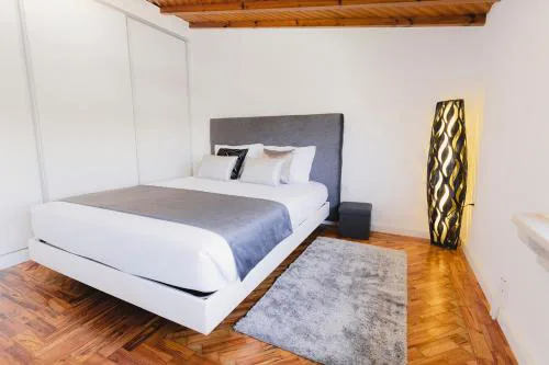 Santa Helena Apartments