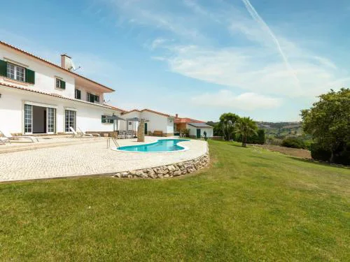 Holiday Home Villa Casa Branca I Geräumiger Rückzugsort für 12p by Interhome
