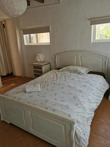 Casa da Abelha- Beehouse