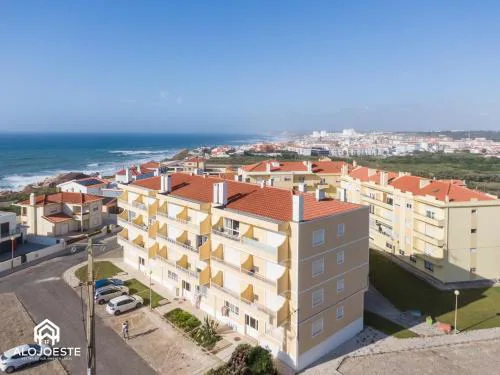 Nomad's Surf and Sunset Haven - Ocean View in Santa Cruz