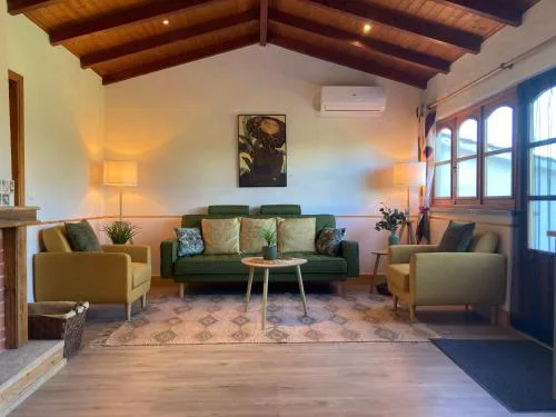 A Casa Amarela Guesthouse