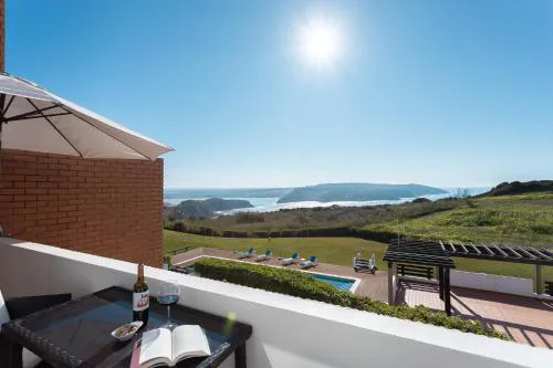Azure - Vista para o Oceano by Smarthomes