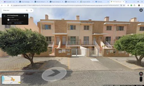 Maura's Holiday House