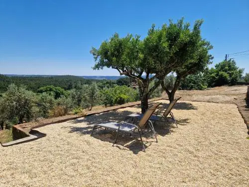 Tomar Stunning Views pool cottage