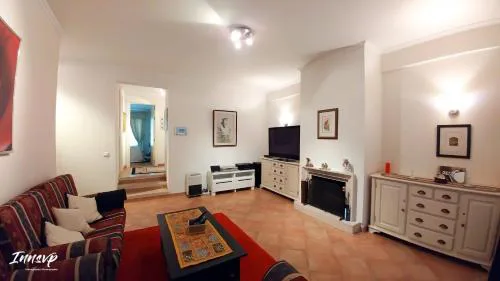 Aroeira Villa, Beach&Golf with private garden