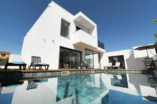 Dino Beach House