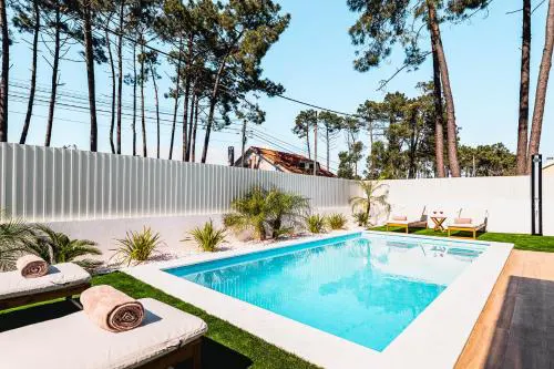 OceanBreeze Aroeira - Optional heated pool - Beach 5 min away