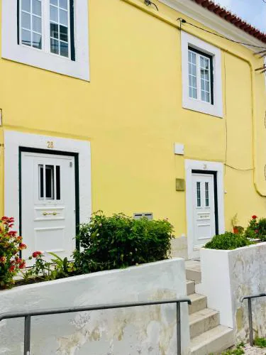 Cacilhas (Tagus River Apartment)