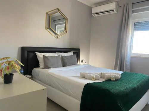 Piedade Central Apartment with Terrace
