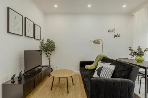 Amadora Flat 5