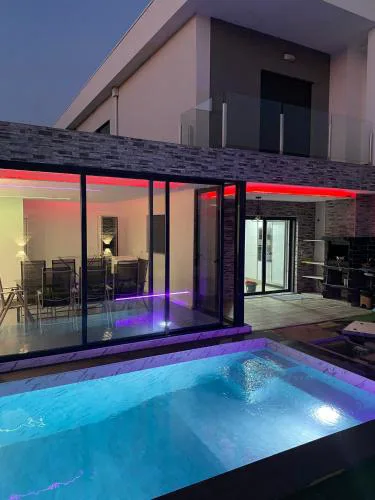 MoradiaT4 com piscina