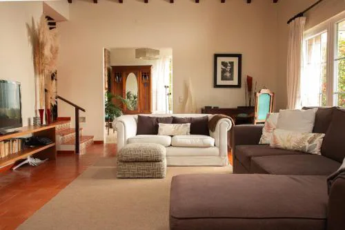 Roca Art House