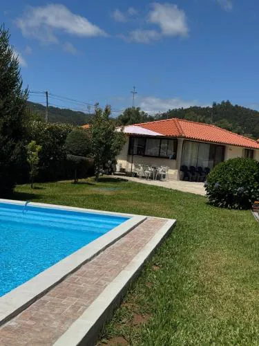 Oliveira's Little House
