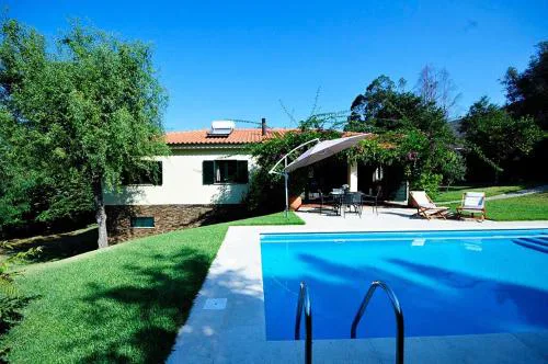 Villa 215