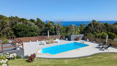 Villa Capelinhos