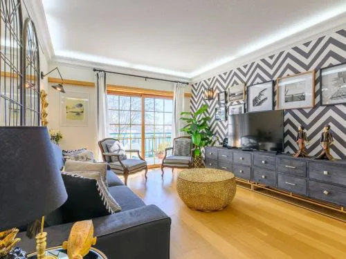 Apartment Carcavelos Strand by Interhome