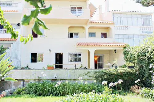 Villa do Sol Carcavelos Beach House