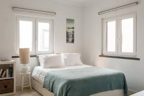 Lisbon Apartments by Propr