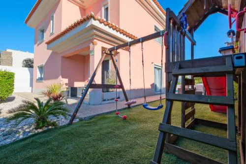 Sunny Caparica House
