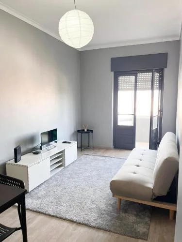 Luna Apartment