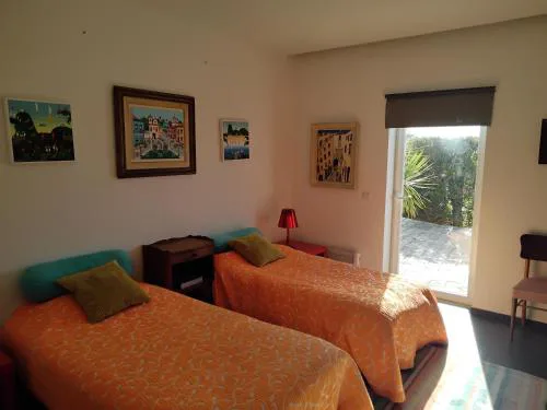 Nice Quinta in the florest of sintra