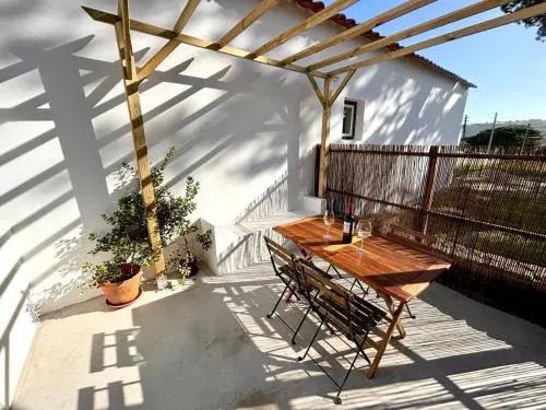 Pine & Apple Sintra Beach House