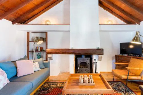 Village House in Sintra hills