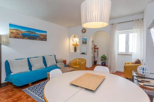 BeGuest Caparica Beach & Surf