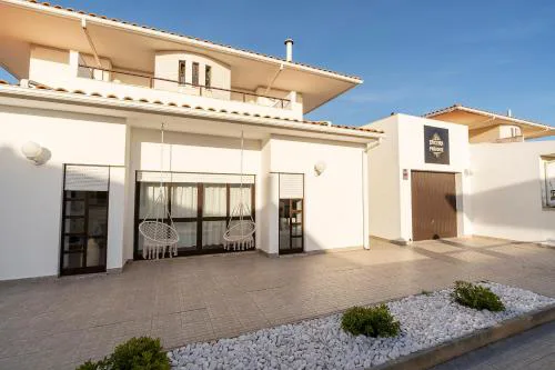 Ericeira Paradise House&Suites
