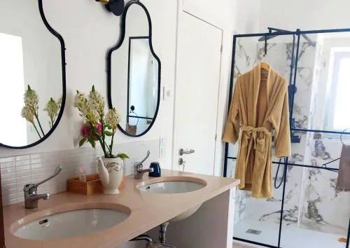 Villa ERRA & Suites Salle de Bains Privatives