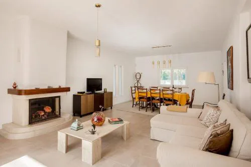Alapraia Garden & Family Stay | Estoril