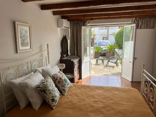 Cascais, T2 with great garden in Estoril, Livramento