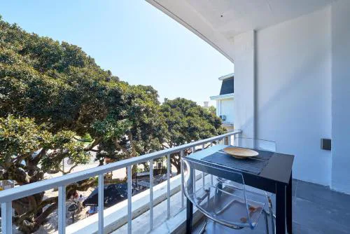 Estoril BeachFront Balcony apartment