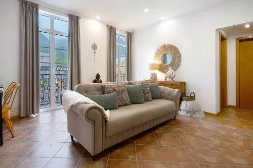 House Bali Furnas