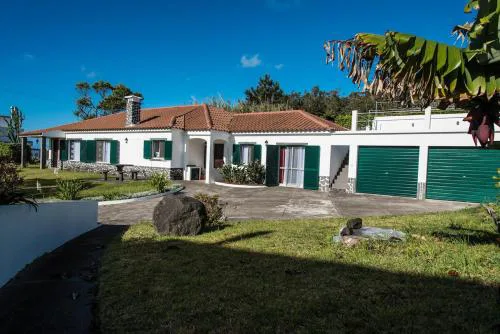 Villa Ana