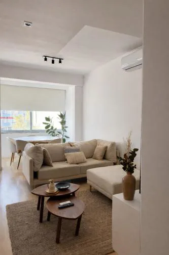 Elegant 3-Bedroom Beach Retreat Near Lisbon