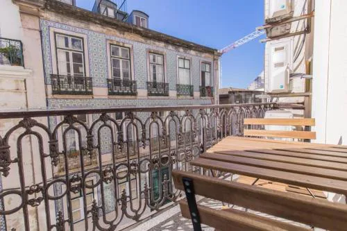 135 B - Alfama Renovated Charming Historic Flat near Baixa