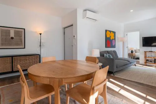2BDR Cozy Apartment in Graça by LovelyStay