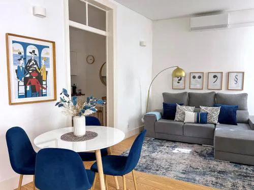Alfama Confortable Apartment near Cathedral