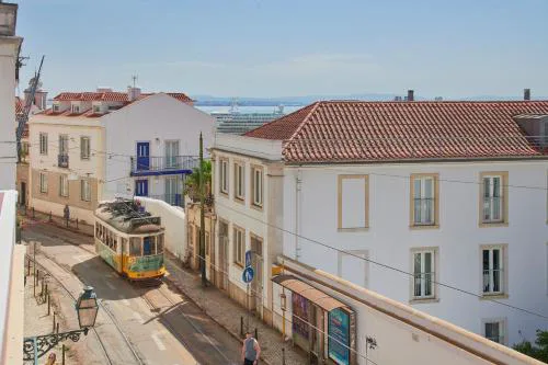 Alfama Village