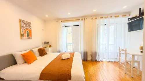 All Fama Home
